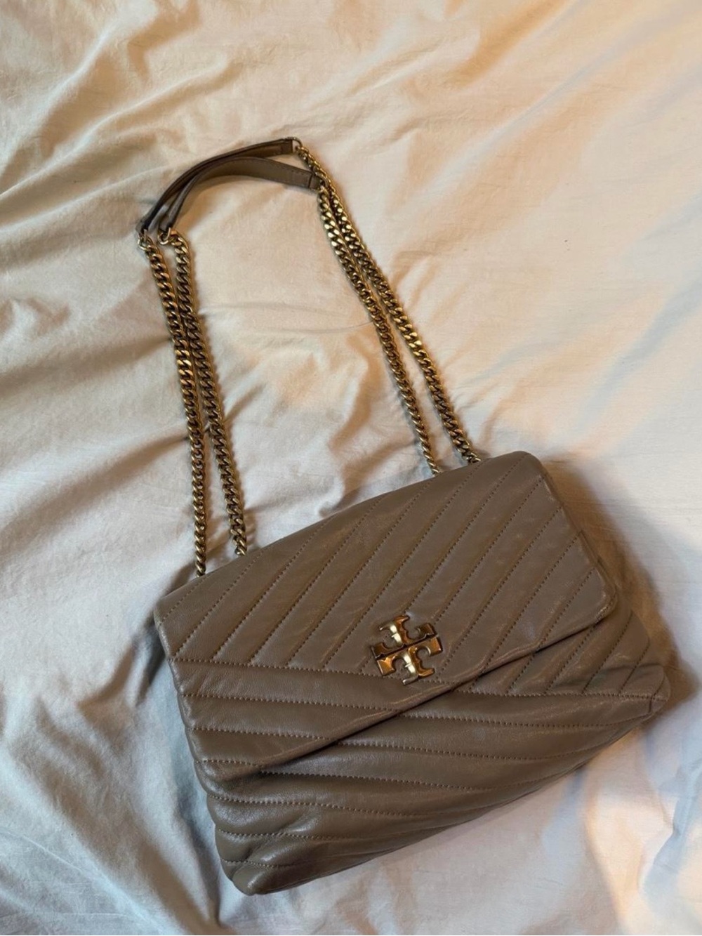 Tory Burch Quilted Leather Shoulder Bag in Taupe with Gold Chain